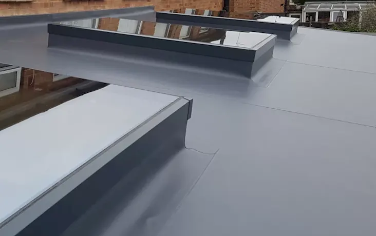 commercial-roofing-contractors-LA